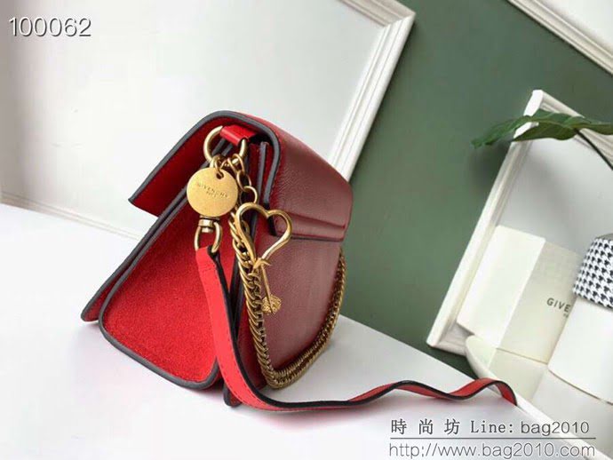 GlVENCHY紀梵希 法國代購級別 Givenchy Bag 巴黎走秀新款 中號 鏈條手提 斜挎包  tsg1256
